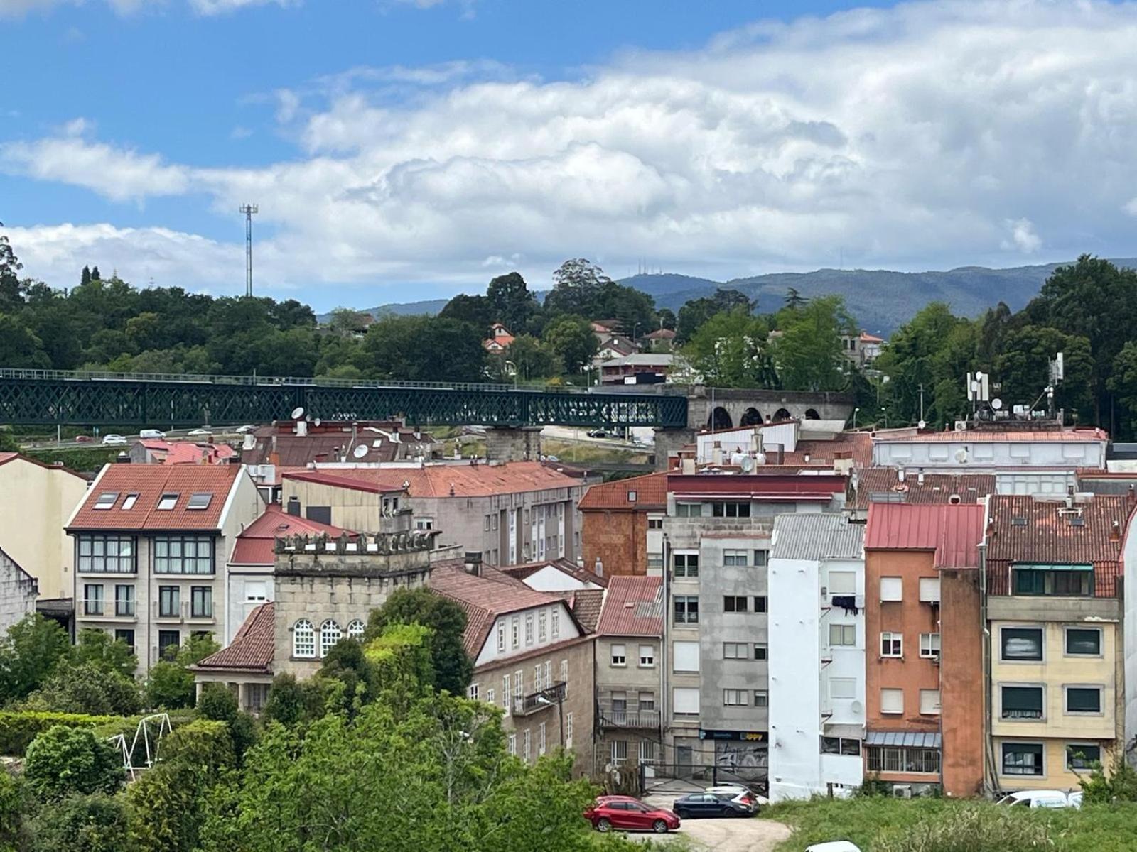 Apartamento El Viaducto En Redondela Lejlighed Eksteriør billede